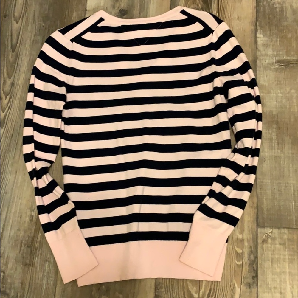 🌸Tommy Hilfiger Pima cotton v neck sweater Small - Picture 6 of 6